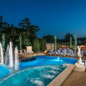 Golden Place Hotel